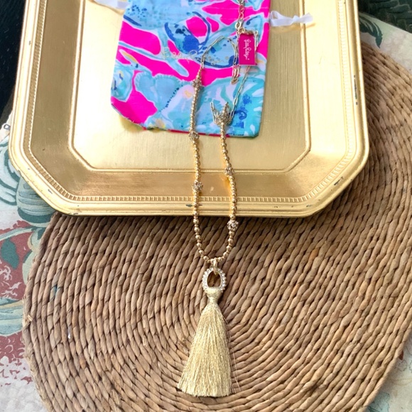 Lilly Pulitzer NWT CRYSTAL GOLD LINK TASSEL NECKLACE⭐️STUNNING NEW + Lilly POUCH - Picture 15 of 16